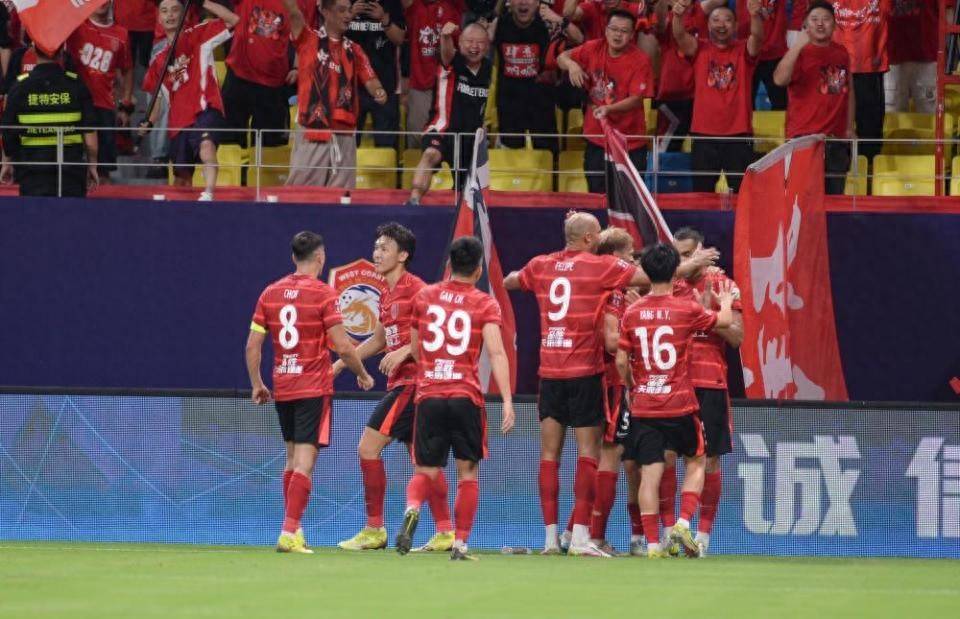 s15赛程-里程碑夜巴黎圣日耳曼止住颓势，亚冠窗口期刷纪录，质疑声仍在，年轻球员得到机会的简单介绍